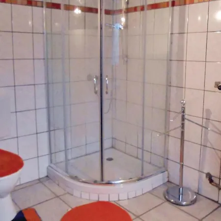 Two-bedroom In Lejlighed Vöhl